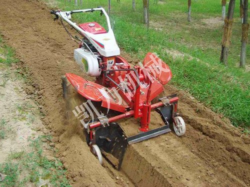 果園起壟機